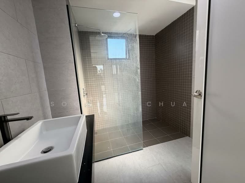 Kondominium untuk Dijual di Paragon 3 - Soon Jie Chua - Bathroom - PropertyGuru.com.my