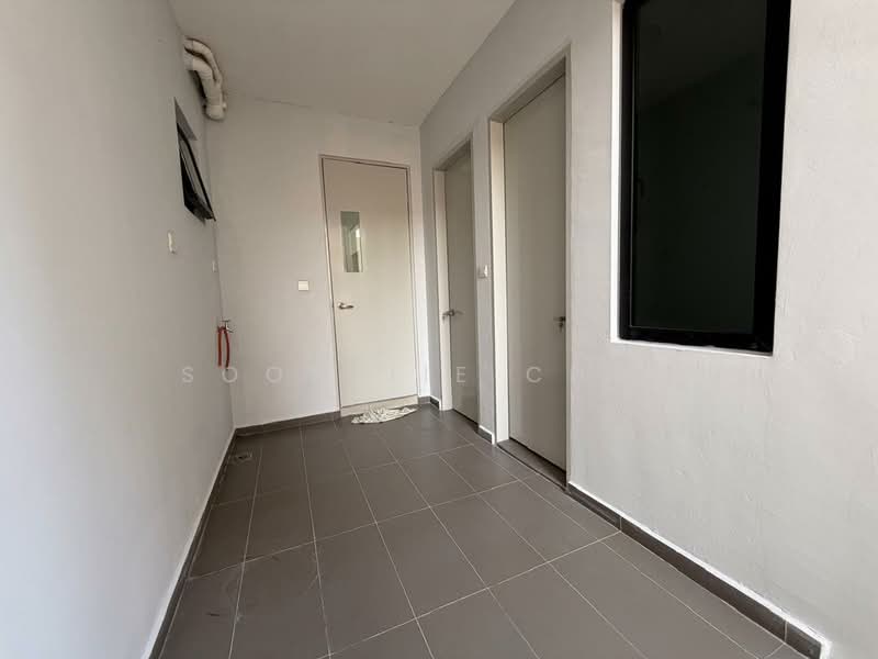 Kondominium untuk Dijual di Paragon 3 - Soon Jie Chua - Corridor - PropertyGuru.com.my