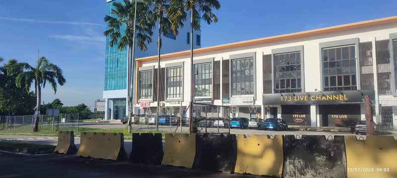 Shop / Office for Sale in Bandar Mahkota Cheras (Cheras) - Sam Liew - Exterior - PropertyGuru.com.my