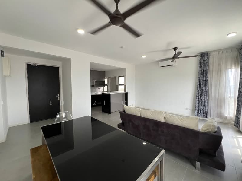 Service Residence for Rent at Aurora Subang Jaya - Edmizi Othman - Living Room - PropertyGuru.com.my