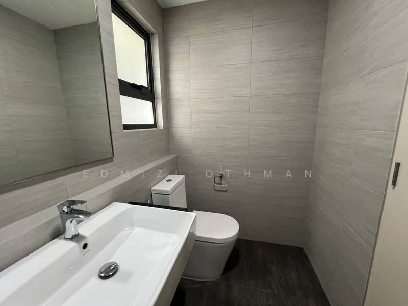 Service Residence for Rent at Aurora Subang Jaya - Edmizi Othman - Bathroom - PropertyGuru.com.my