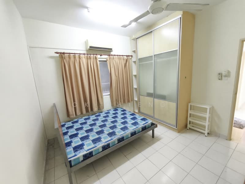 Kondominium untuk Disewa di Suriamas - CK Chieng - Bedroom - PropertyGuru.com.my
