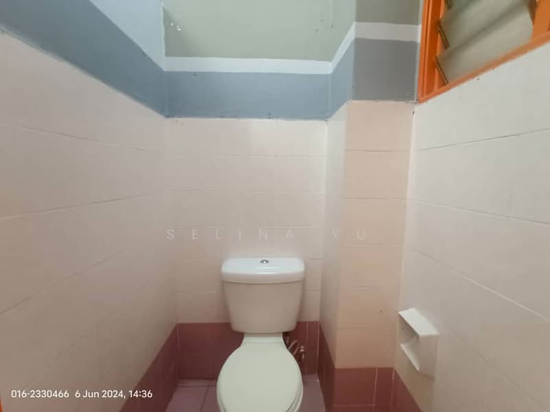 Pangsapuri untuk Disewa di Sri Dahlia - Selina Yu - Bathroom - PropertyGuru.com.my