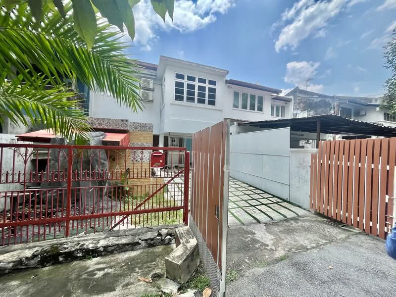 2-storey Terraced House for Sale in Taman Tun Dr Ismail (Kuala Lumpur) - Nadrah Omar - Exterior - PropertyGuru.com.my