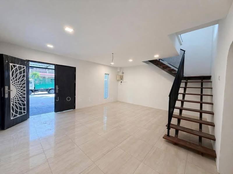 Rumah Teres 2 Tingkat untuk Dijual di Pekan Razaki (Ipoh) - Joseph Wong - PropertyGuru.com.my