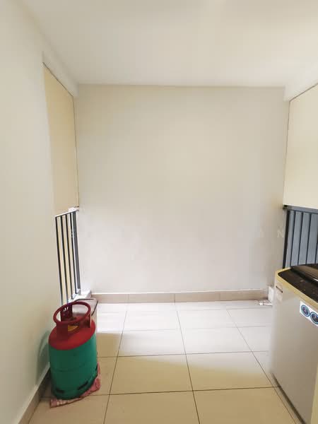 Kondominium untuk Disewa di Lake Point Residence - HWEI TENG CHAN - PropertyGuru.com.my
