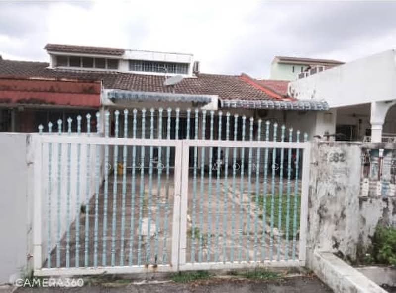 1-storey Terraced House for Sale in Kelana Jaya (Petaling Jaya) - Dixon Wong - Exterior - PropertyGuru.com.my