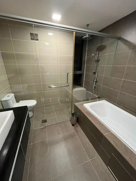 Kondominium untuk Disewa di Iskandar Residences - Helen Lee - Bathroom - PropertyGuru.com.my
