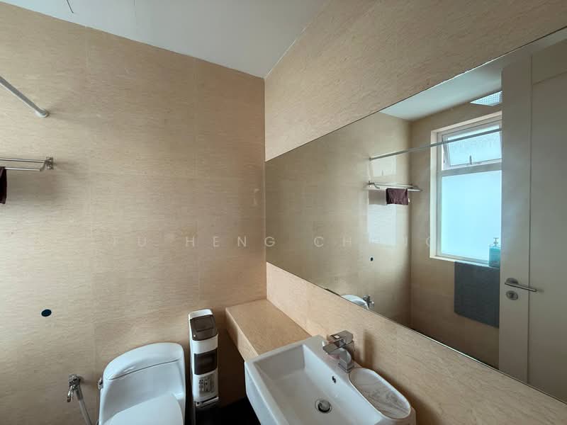 Service Residence for Rent at TriTower Residence @ Johor Bahru Sentral - Fu Heng Chong - Bathroom - PropertyGuru.com.my