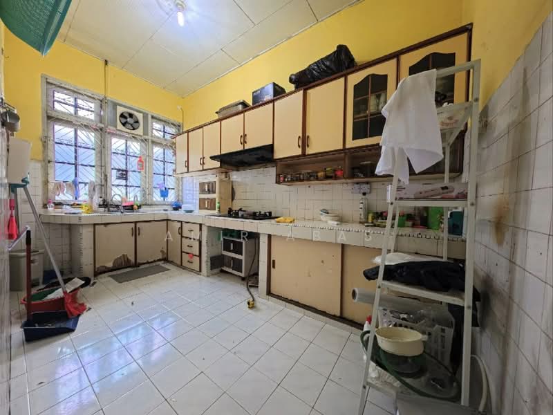 Rumah Teres 1-Tingkat untuk Dijual di Bandar Baru Bangi (Selangor) - Amir Abas - Kitchen - PropertyGuru.com.my