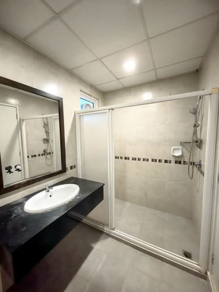 Condominium for Sale at Bayswater Resort Condominium - Chien Khek Ng - Bathroom - PropertyGuru.com.my