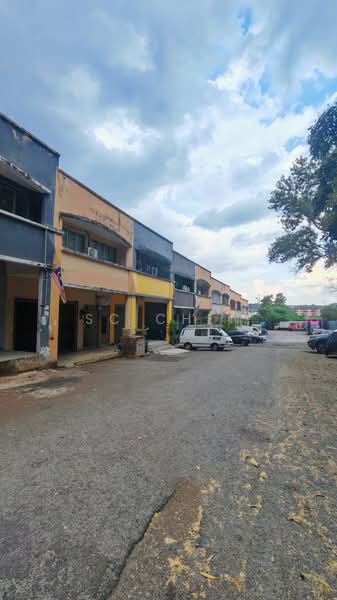 Kedai / Pejabat untuk Dijual di Seri Kembangan (Selangor) - SC Chen - Exterior - PropertyGuru.com.my