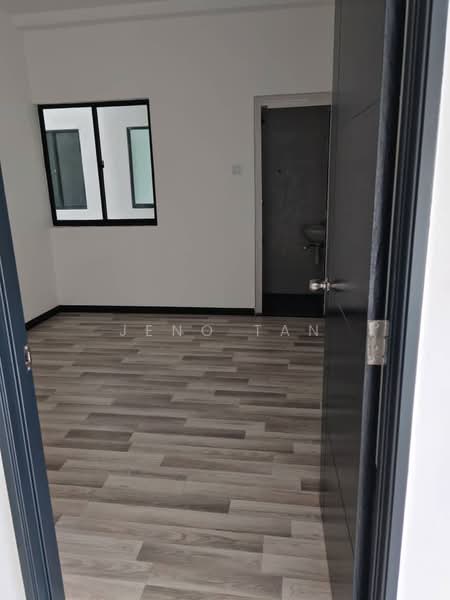 Pangsapuri untuk Dijual di Stutong Tiarra 2 - Jeno Tan - Interior - PropertyGuru.com.my