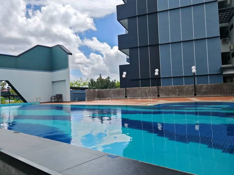 Pangsapuri untuk Dijual di Stutong Tiarra 2 - Jeno Tan - Exterior - PropertyGuru.com.my