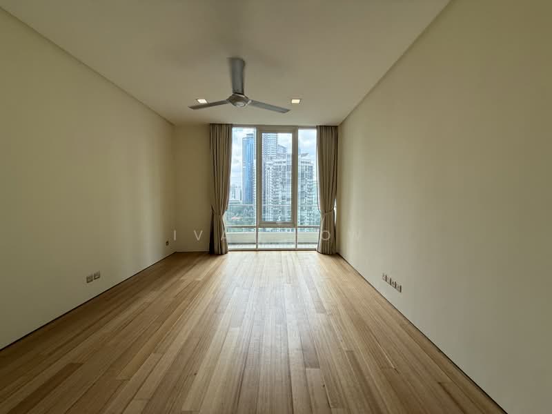 Kediaman Servis untuk Dijual di The Oval - Ivan How - PropertyGuru.com.my
