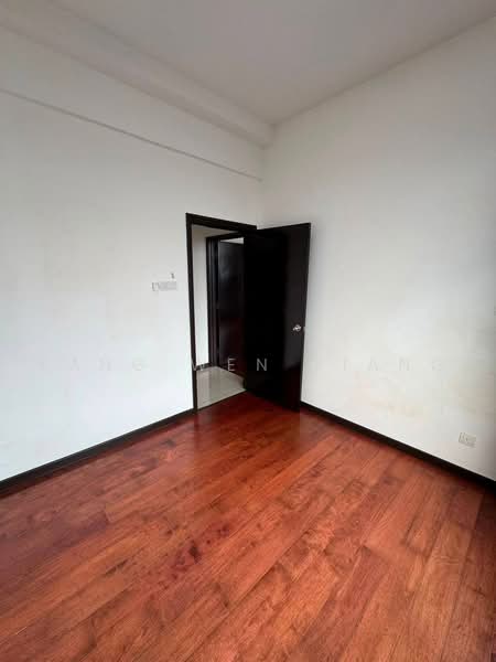 Servis Apartment untuk Dijual di Molek Regency - Kang Wen Xiang - PropertyGuru.com.my