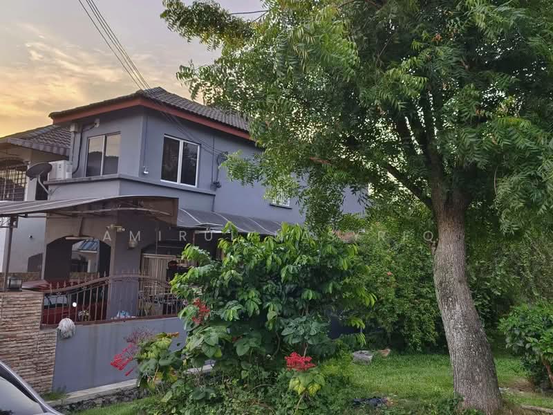 Rumah Teres 2 Tingkat untuk Dijual di Batu Caves (Selangor) - Amirul Nasyriq - Exterior - PropertyGuru.com.my