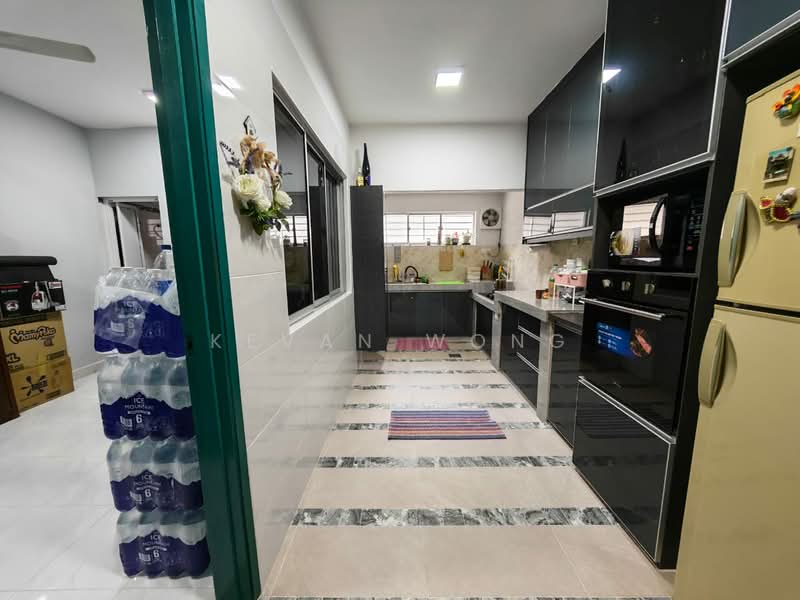 Rumah Teres 2 Tingkat untuk Dijual di Batu Caves (Selangor) - Kevan Wong - Kitchen - PropertyGuru.com.my