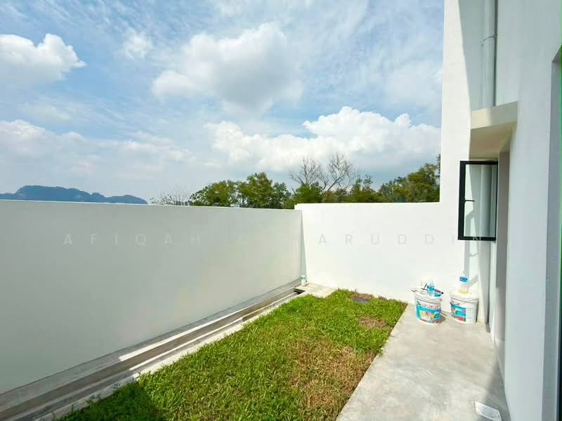 Rumah Teres 2 Tingkat untuk Dijual di Selayang Mulia (Batu Caves) - Afiqah Baharuddin - Exterior - PropertyGuru.com.my