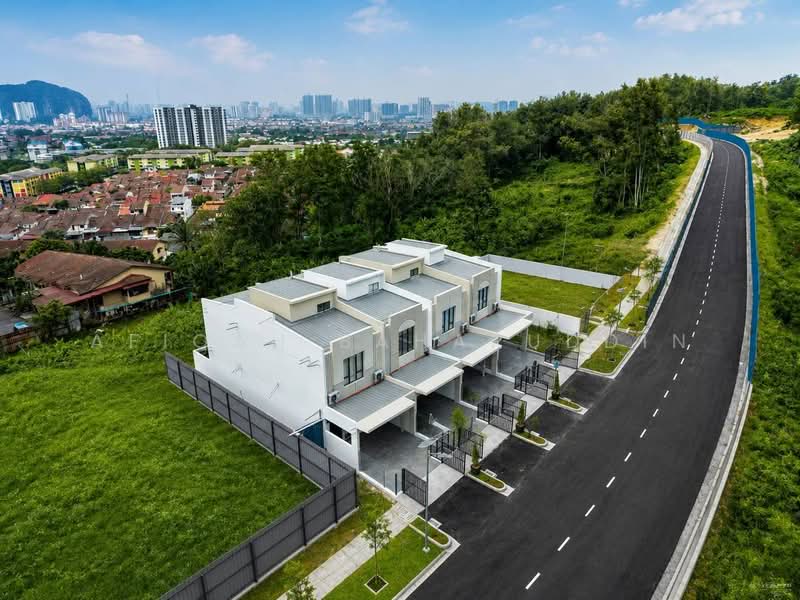 Rumah Teres 2 Tingkat untuk Dijual di Selayang Mulia (Batu Caves) - Afiqah Baharuddin - Exterior - PropertyGuru.com.my