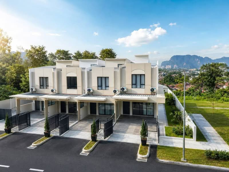 Rumah Teres 2 Tingkat untuk Dijual di Selayang Mulia (Batu Caves) - Afiqah Baharuddin - Exterior - PropertyGuru.com.my