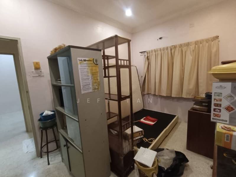 Cluster House for Sale in Ipoh Garden (Ipoh) - Jeff Tan - Bedroom - PropertyGuru.com.my