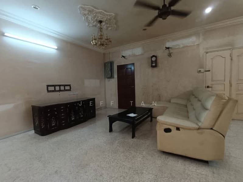 Cluster House for Sale in Ipoh Garden (Ipoh) - Jeff Tan - Living Room - PropertyGuru.com.my