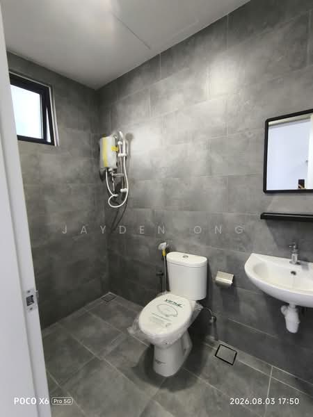 Servis Apartment untuk Disewa di Midlands City - Jayden Ong - Bathroom - PropertyGuru.com.my