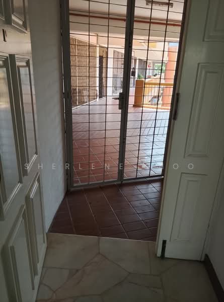 Apartment for Rent at Taman Kampar - Sherlene Choo - Corridor - PropertyGuru.com.my