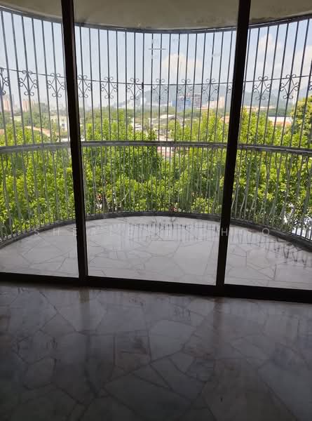 Apartment for Rent at Taman Kampar - Sherlene Choo - Balcony - PropertyGuru.com.my