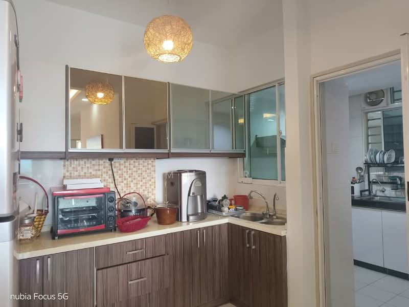 Rumah Teres untuk Disewa di Sentul (Selangor) - Emma R - Kitchen - PropertyGuru.com.my