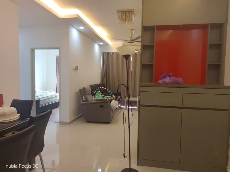 Rumah Teres untuk Disewa di Sentul (Selangor) - Emma R - Living Room - PropertyGuru.com.my