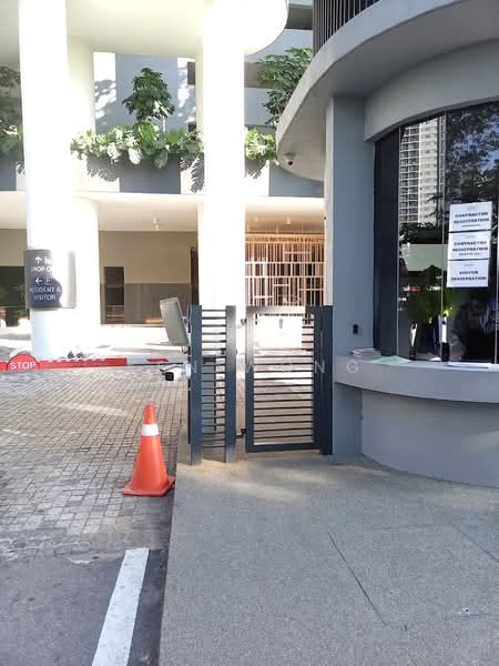 Servis Apartment untuk Disewa di M Arisa - Ken Wong - Entrance - PropertyGuru.com.my