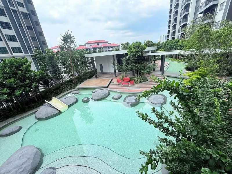 Servis Apartment untuk Disewa di M Arisa - Ken Wong - Pool - PropertyGuru.com.my