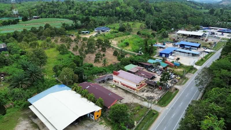 Tanah Komersial untuk Dijual di Penjom (Pahang) - Nik Hazizullah - PropertyGuru.com.my