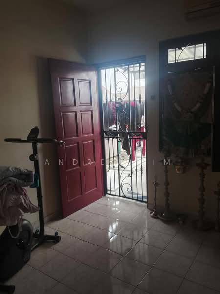 Rumah Teres untuk Dijual di Ampang Jaya (Ampang) - andrew lim - Entrance - PropertyGuru.com.my