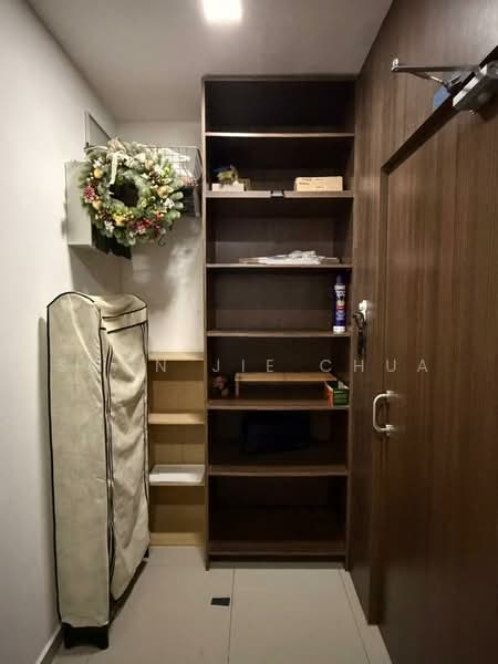 Kondominium untuk Dijual di Paragon 3 - Soon Jie Chua - Entrance - PropertyGuru.com.my