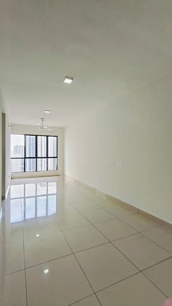 Servis Apartment untuk Disewa di One Maxim - Kean Yu - Living Room - PropertyGuru.com.my