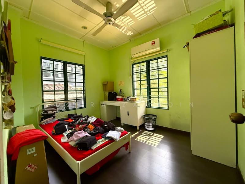Rumah Berkembar untuk Dijual di Ampang Jaya (Ampang) - Adzura Zamedin - PropertyGuru.com.my