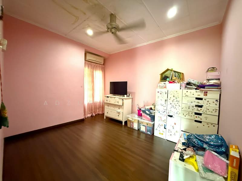 Rumah Berkembar untuk Dijual di Ampang Jaya (Ampang) - Adzura Zamedin - PropertyGuru.com.my