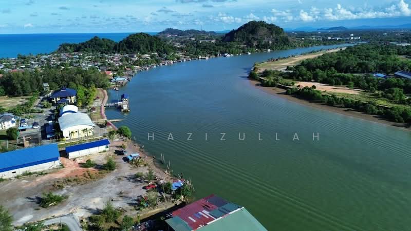 Commercial Land for Sale in Kemaman (Terengganu) - Nik Hazizullah - PropertyGuru.com.my