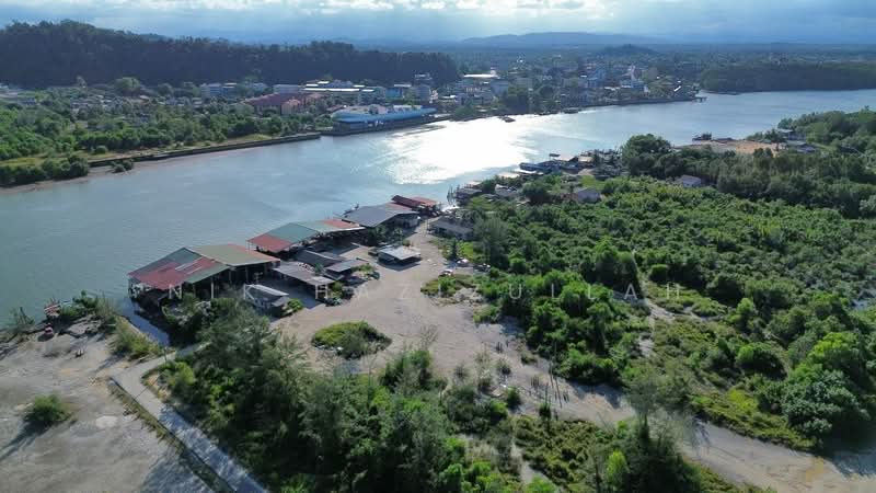 Commercial Land for Sale in Kemaman (Terengganu) - Nik Hazizullah - PropertyGuru.com.my