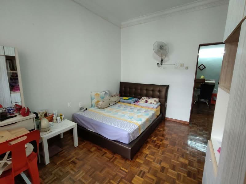 Rumah Teres 2 Tingkat untuk Dijual di Taman Sri Skudai (Skudai) - Keith Shum - Bedroom - PropertyGuru.com.my
