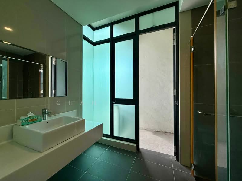 Kondominium untuk Dijual di The LIGHT COLLECTION II - Chan Yi Shen - Bathroom - PropertyGuru.com.my