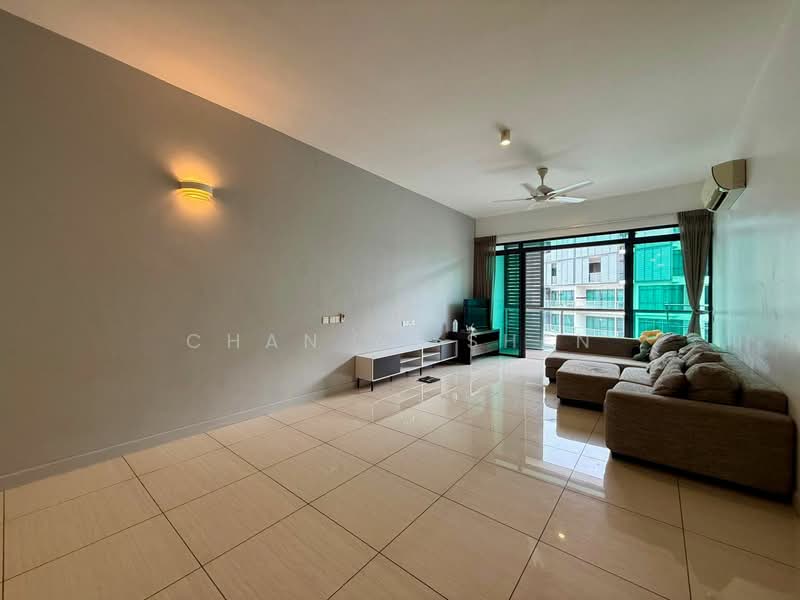 Kondominium untuk Dijual di The LIGHT COLLECTION II - Chan Yi Shen - Living Room - PropertyGuru.com.my
