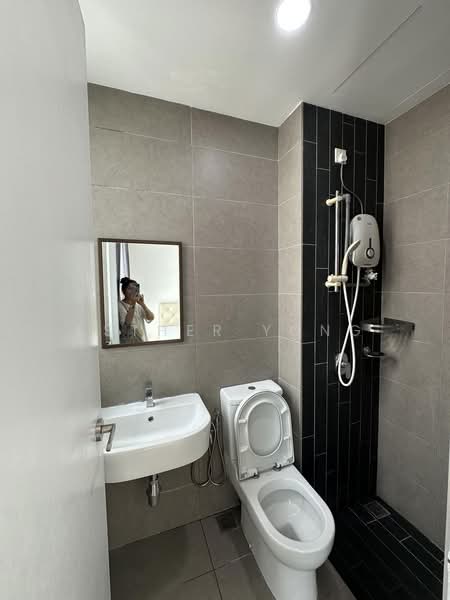 Service Residence for Sale at H2O Residences - Esther Yong - PropertyGuru.com.my