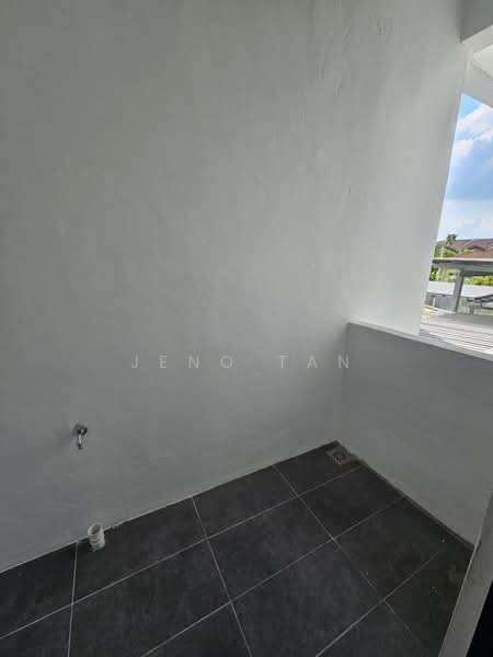 Apartment for Rent at Ixora Court - Jeno Tan - Balcony - PropertyGuru.com.my