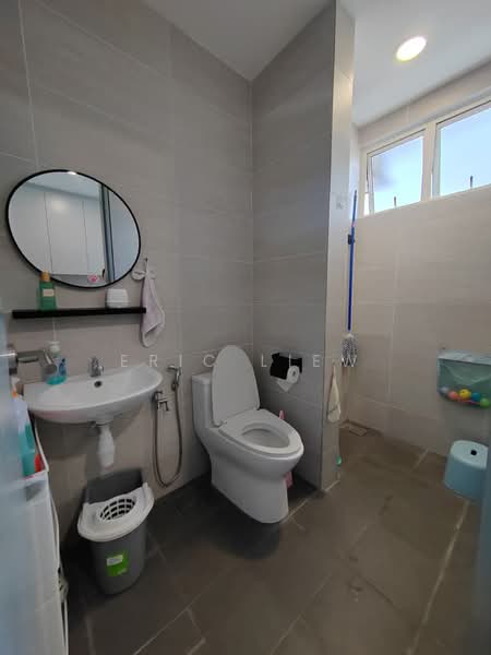 2-storey Terraced House for Sale in Taman Semanja (Kajang) - Eric Liew - Bathroom - PropertyGuru.com.my