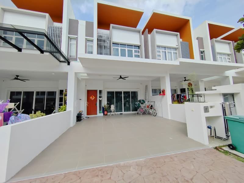 2-storey Terraced House for Sale in Taman Semanja (Kajang) - Eric Liew - Exterior - PropertyGuru.com.my