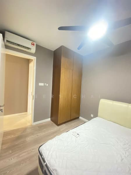 Servis Apartment untuk Disewa di United Point (Residensi Berpadu) - Perry Chai - Bedroom - PropertyGuru.com.my